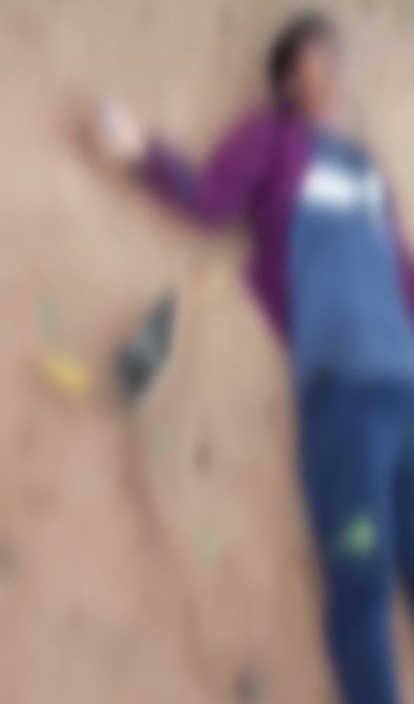 Chhattisgarh के सूरजपुर जिले में बिजली गिरने से एक युवक की मौत, छह अन्य झुलसे