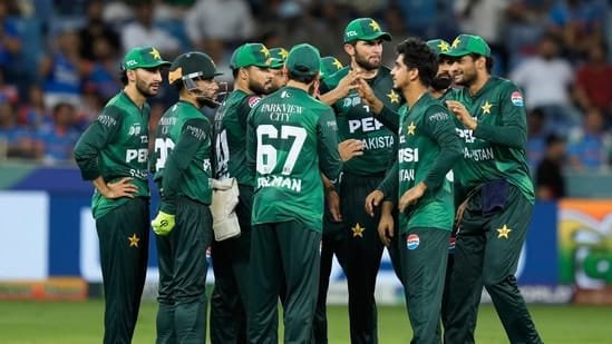Asia Cup 2025: पाकिस्तान टीम का विवादित रवैया, UAE के खिलाफ मैच में एक घंटे की देरी