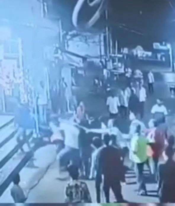 Raipur: भाइयों ने मिलकर लड़की को पीटा; दो परिवारों के बीच गाली-गलौज से शुरू हुआ विवाद, युवती का सिर फूटा