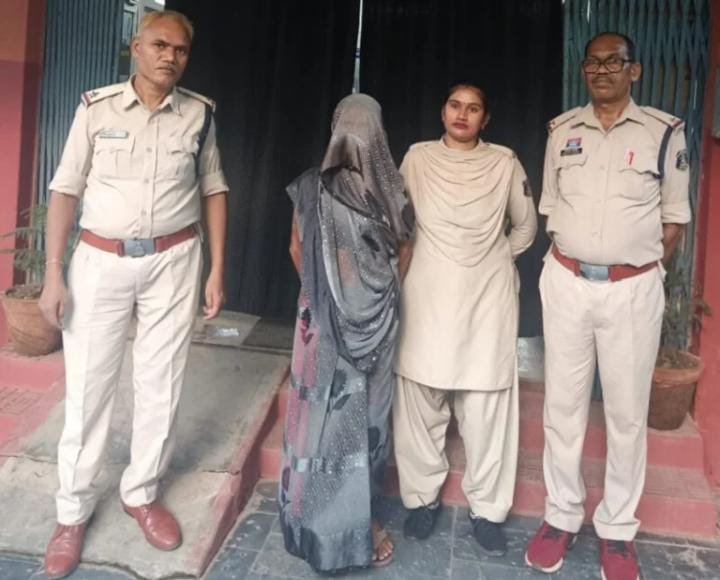 Rajnandgaon: मां की क्रूरता, नशे और गाली-गलौज से परेशान होकर विकलांग बेटे को पेट्रोल डालकर जलाया