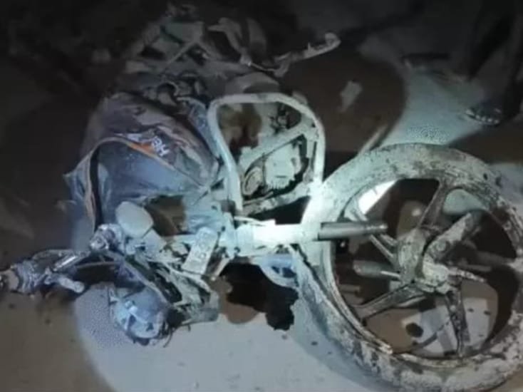 Korba में दर्दनाक हादसा: अज्ञात वाहन ने Bike को 100 मीटर घसीटा, एक की मौत