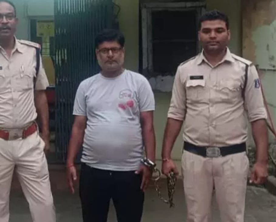 महिला विश्व कप Cricket में Online सट्टा: रायपुर में एक कारोबारी गिरफ्तार