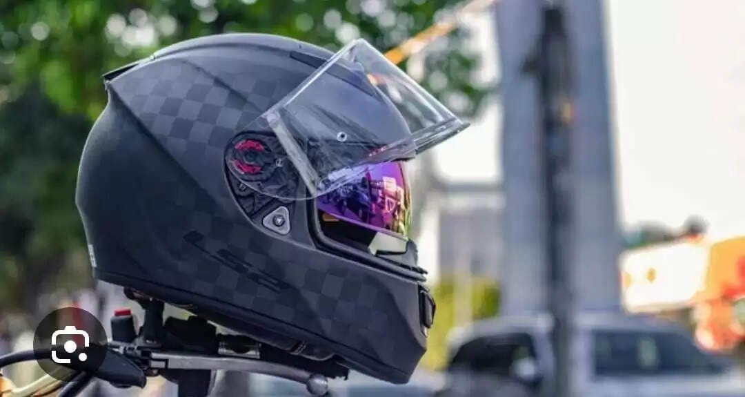 Janjgir-Champa:  सड़क सुरक्षा अभियान के तहत 1 नवंबर से पुलिसकर्मियों के लिए हेलमेट अनिवार्य, आम जनता को 10 नवंबर तक छूट