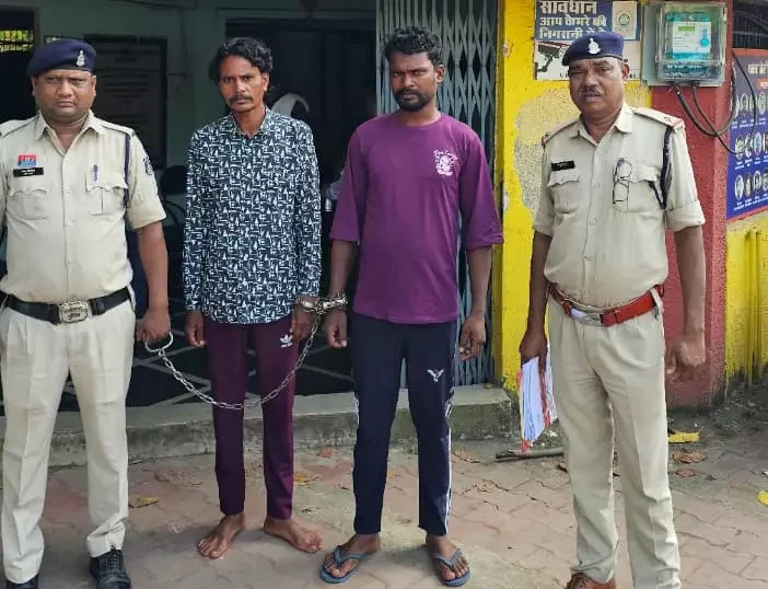 Raipur Police की बड़ी कार्रवाई : 6.7 किलो गांजा के साथ दो आरोपी गिरफ्तार