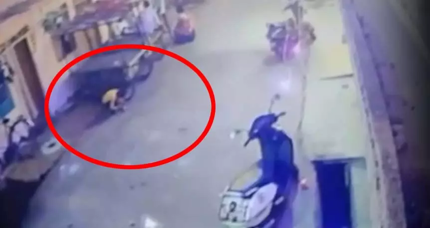 Durg:  दीपावली की खुशियां मातम में बदली…  पटाखे से झुलसा तीन साल का मासूम, अस्पताल में इलाज जारी 