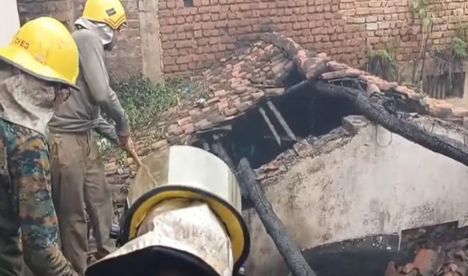 Raipur में अग्निकांड ने बरपाया कहर, चार लोगों की जलकर मौत