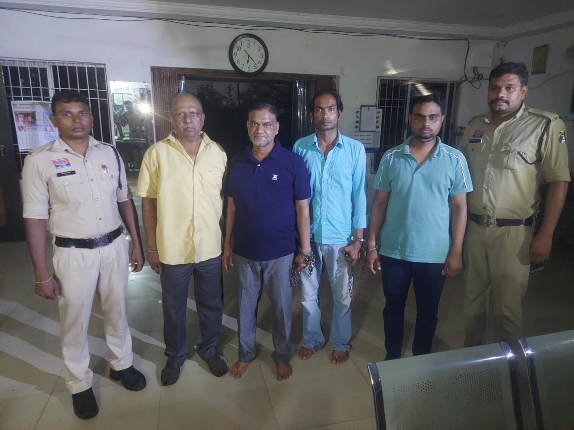 Durg नौकरी का झांसा देकर 22 Lakh की ठगी, चार आरोपी सलाखों के पीछे