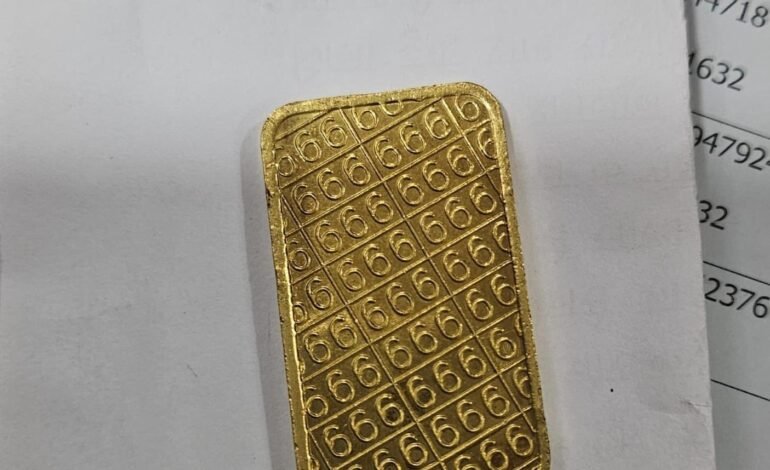 त्रिनयन ऐप से चोरों का पता चला! दुर्ग पुलिस ने पकड़े तीन बालक और महिला, लाखों का सामान किया जब्त