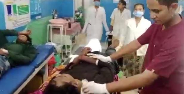 GPM में भीषण हादसा: ओवरटेक के चक्कर में बाइक ट्रक में जा घुसी, एक की मौत, दो हुए घायल