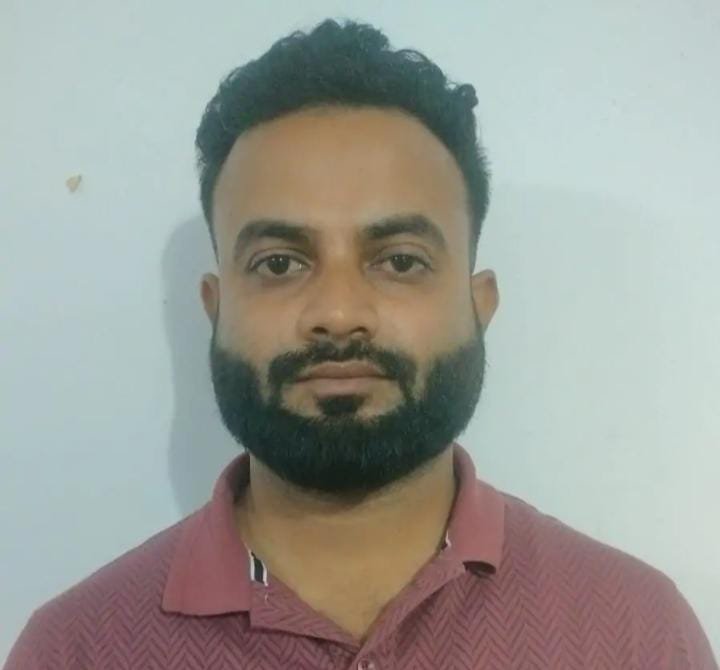 Rajnandgaon में पुलिस ने जब्त की 43.56 लीटर शराब, हिंदुस्तान ढाबा के मालिक पर कार्रवाई