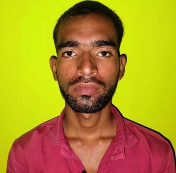 Chhattisgarh: बिलाईगढ़ में अवैध शराब तस्करी पर पुलिस की बड़ी कार्रवाई, 9 लीटर शराब के साथ एक गिरफ्तार