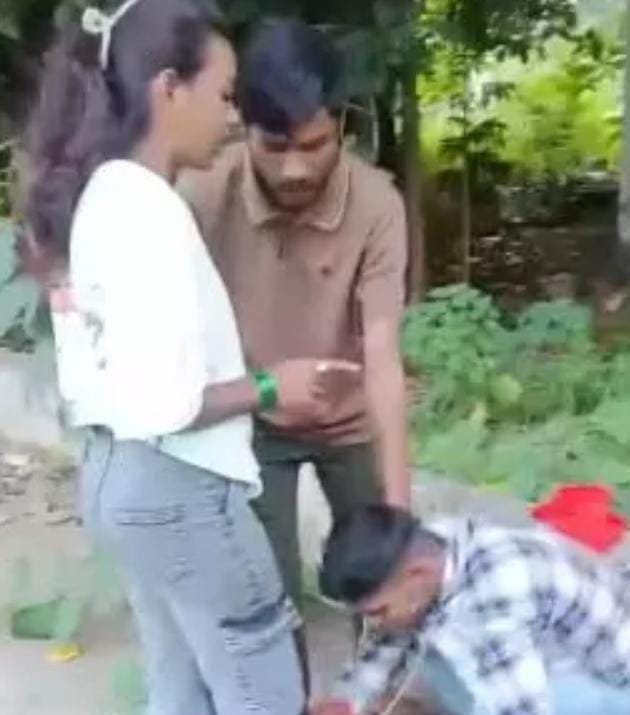 Raipur में हिस्ट्रीशीटर ने युवक को पिस्टल की नोक पर पीटा, लड़की से माफी भी पिटाई