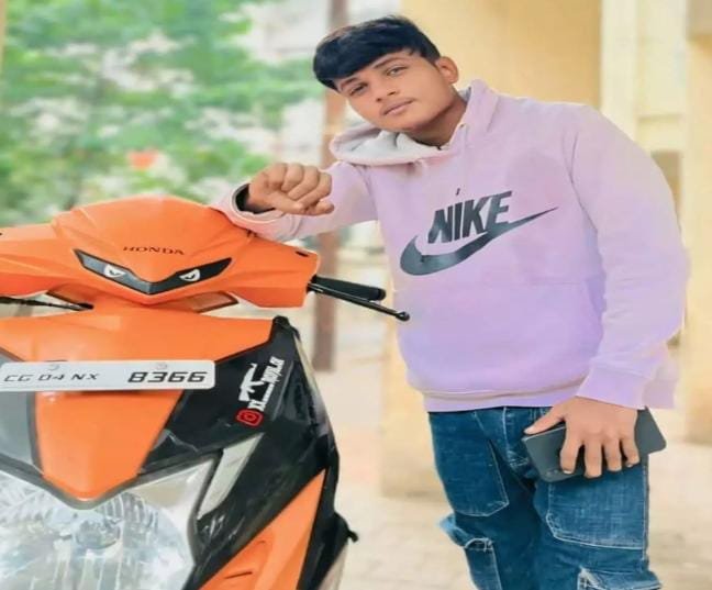 Raipur: सड़क हादसे में 19 वर्षीय युवक प्रवीण मसीह की दर्दनाक मौत
