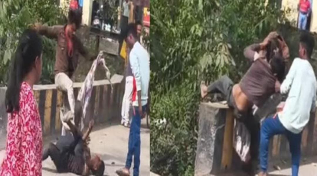 Korba: दो दोस्तों ने मिलकर तीसरे को पीटा,नाले में उल्टा टांगा, चाकू से हमला करने की कोशिश
