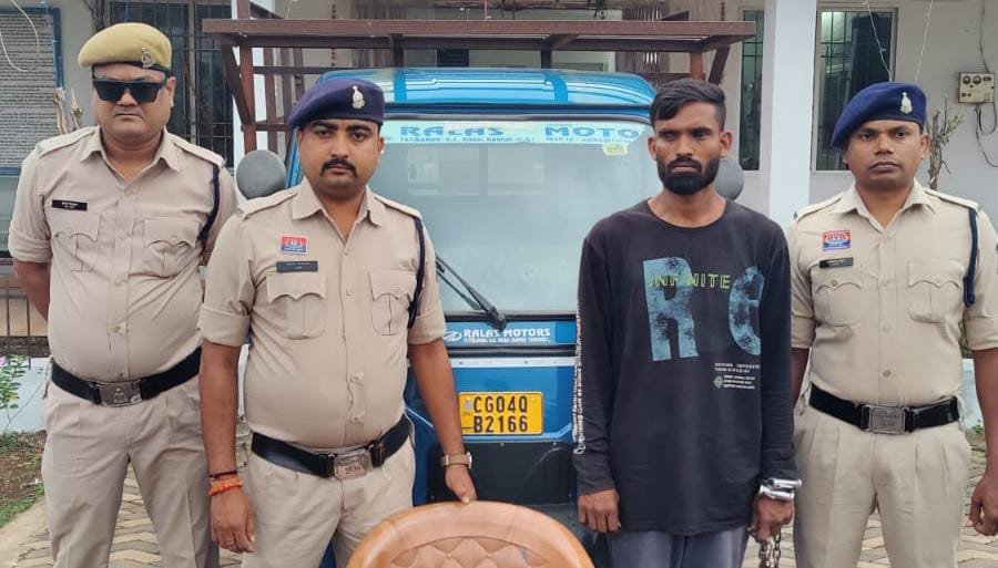 घर में ताला लगाकर गया था दशगात्र में, लौटने पर हो गई चोरी — Durg पुलिस ने कुछ घंटों में आरोपी को किया गिरफ्तार