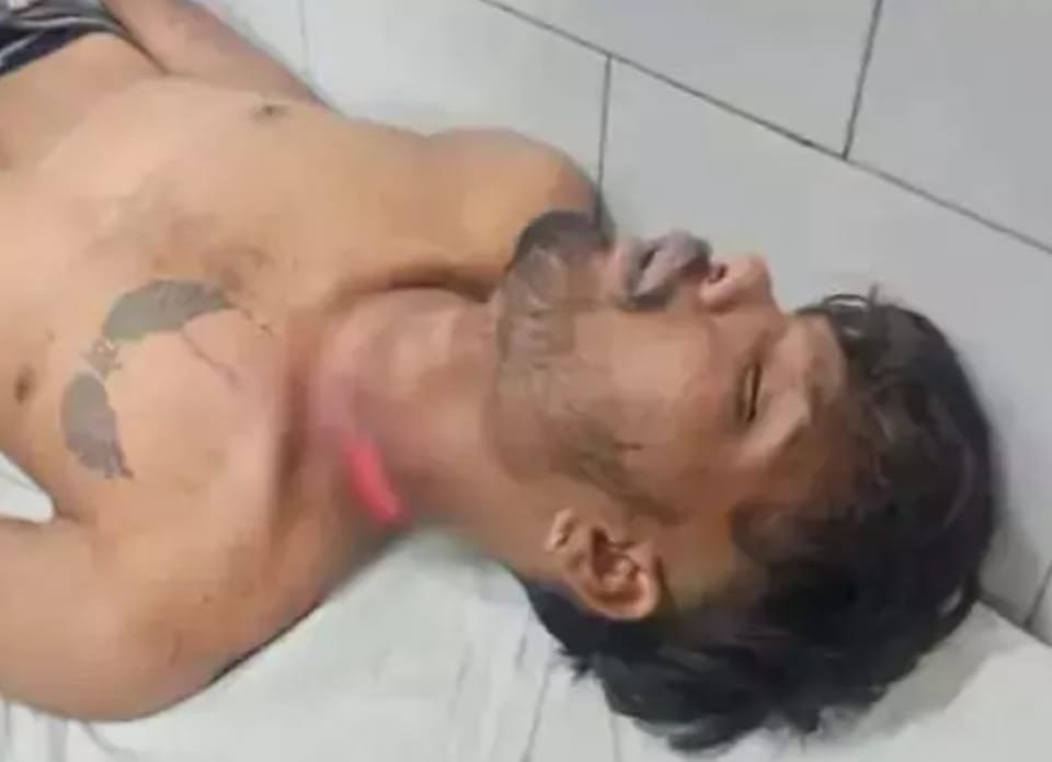 Chhattisgarh गुस्से में युवक ने गला रेतकर की आत्महत्या, सर्जिकल ब्लेड से की वारदात