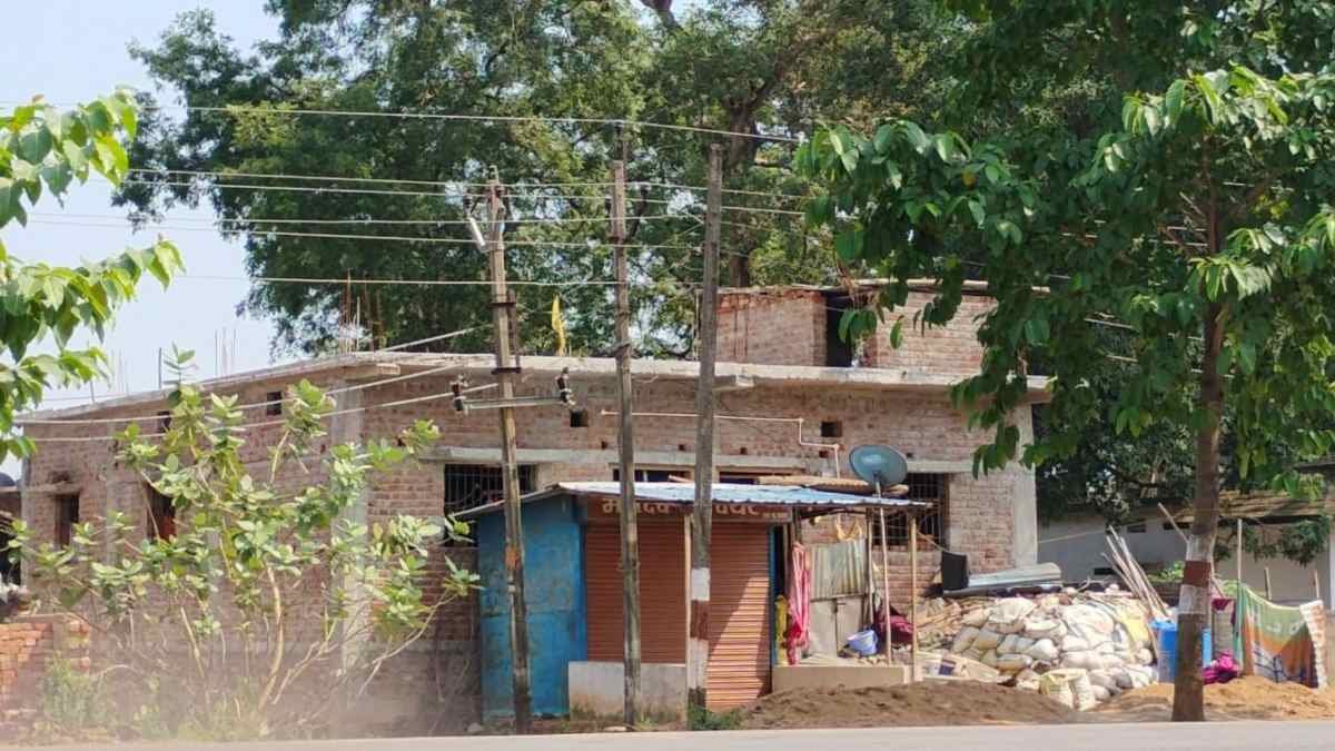 डोंगरगढ़ में सरकारी जमीन पर कब्जा जारी, नगर पंचायत नोटिस के बावजूद कोई कार्रवाई नहीं