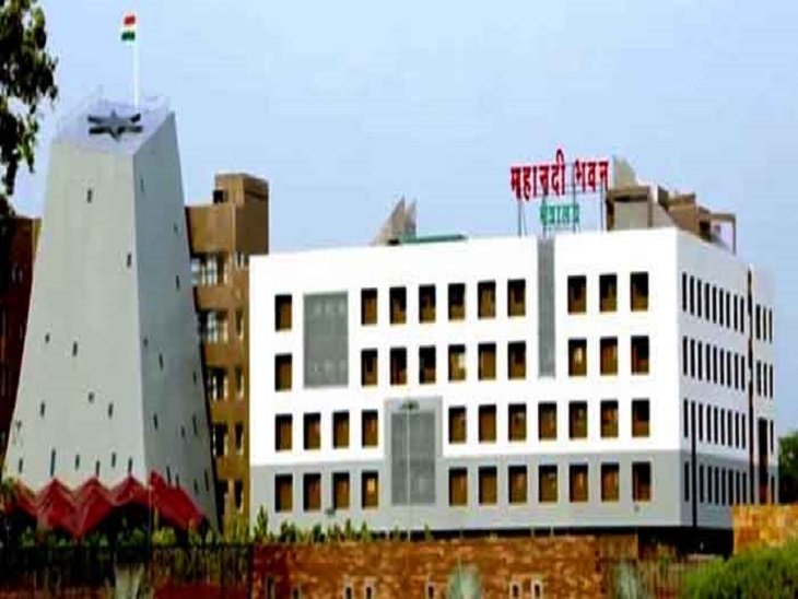 Chhattisgarh जनसंपर्क विभाग में छह अधिकारियों का पदोन्नति समारोह