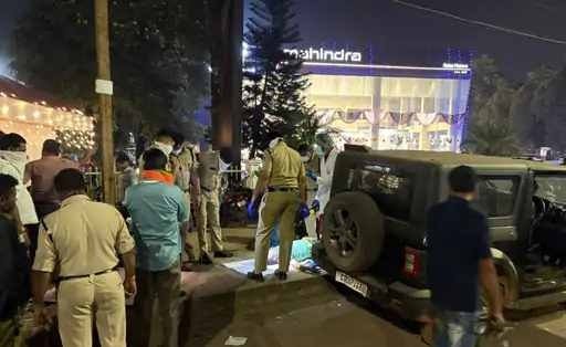 Raipur : थार गाड़ी में मिला युवक का शव, इलाके में मची सनसनी