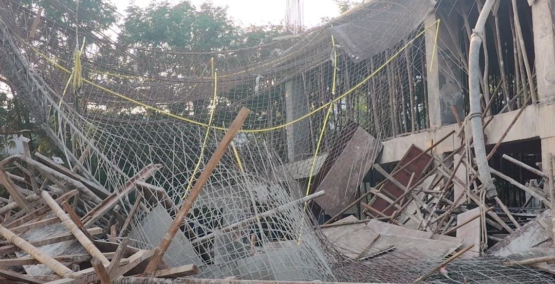 भिलाई में बड़ा हादसा: शंकराचार्य इंजीनियरिंग कॉलेज में सेंटरिंग ढहने से 9 मजदूर घायल, तीन की हालत गंभीर