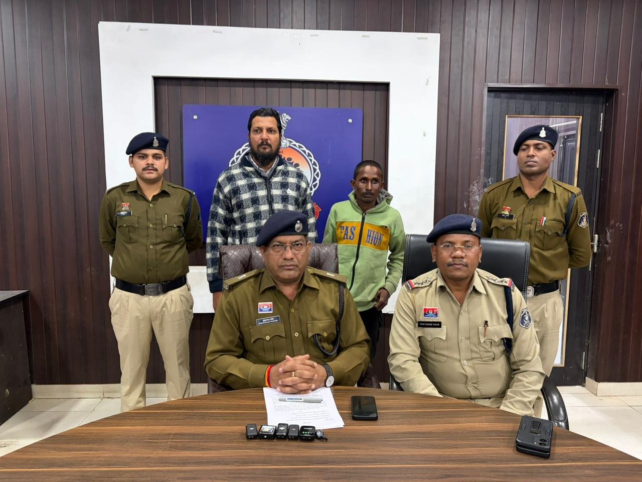 प्रतिबंधित दवाओं की तस्करी मामला:  दो और आरोपी को पुलिस ने दबोचा, अब तक 7 गिरफ्तार