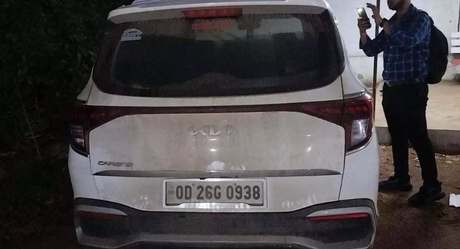 राजधानी Raipur में बड़ी शिकंजा,ऑपरेशन “निश्चय” के तहत चलाए जा रहे अभियान के दौरान पुलिस टीम ने एक चार-पहिया वाहन से लगभग 100 किलो से अधिक गांजा बरामद किया