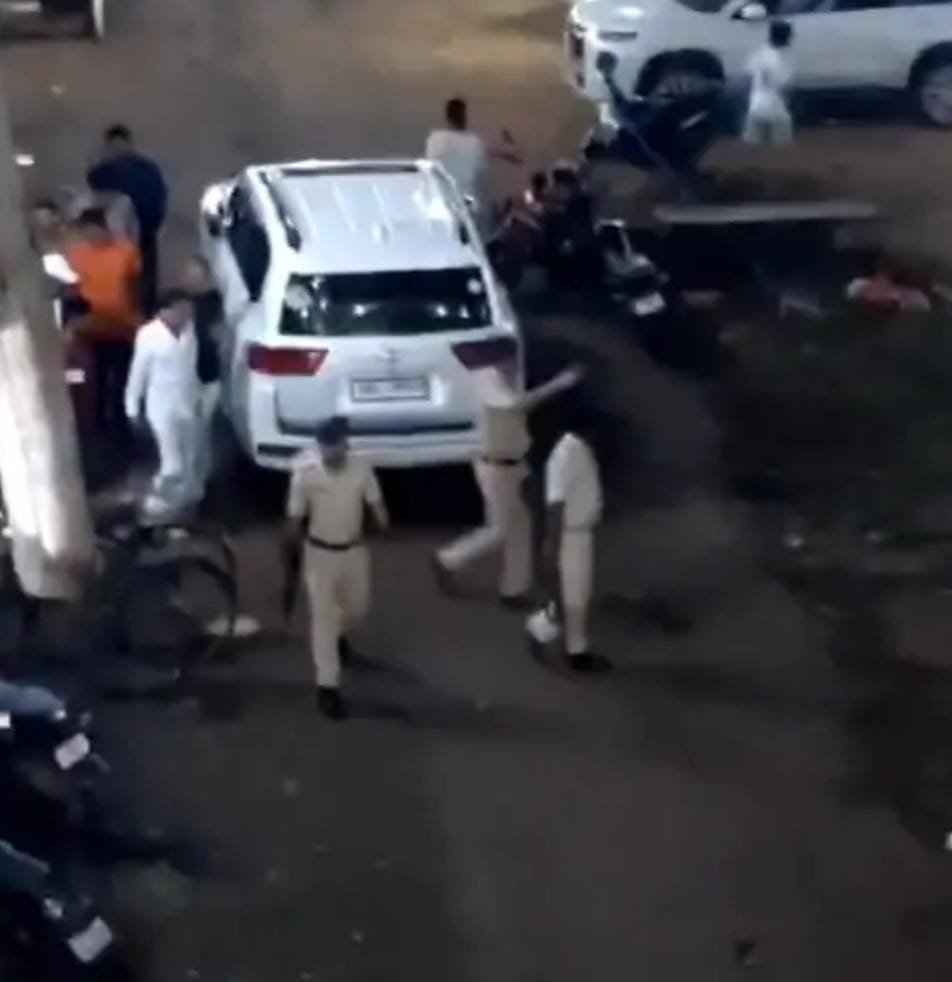 मोकामा में बाहुबली नेता अनंत सिंह की गिरफ्तारी