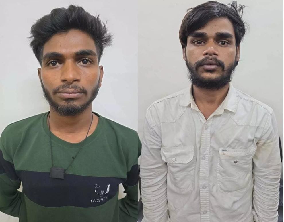 Raipur में दो शातिर झपटमार गिरफ्तार, चोरी की बाइक और मोबाइल बरामद