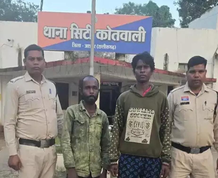 Jaspur पुलिस ने हत्या और लूट के तीन आरोपियों को किया गिरफ्तार