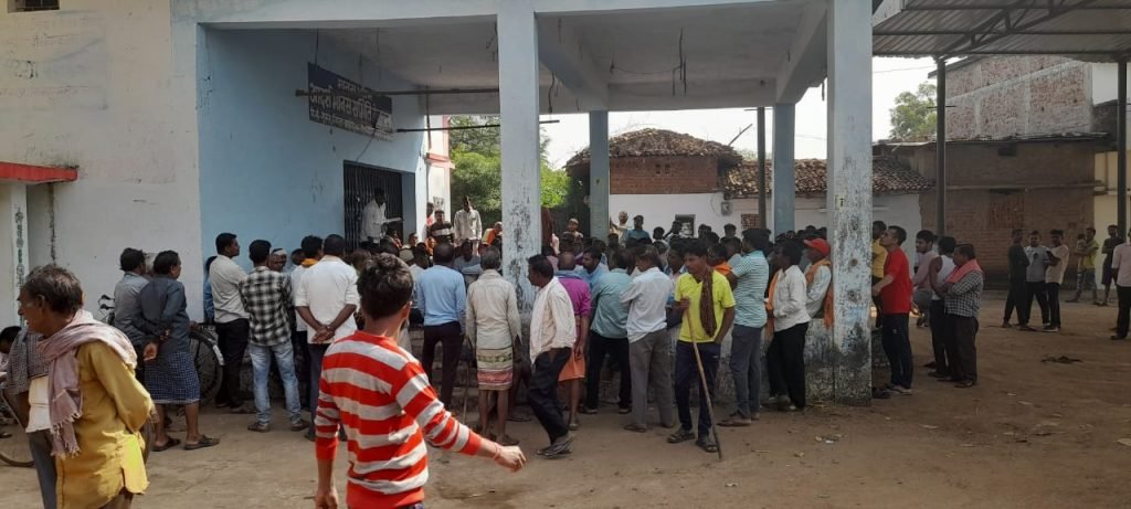 Balod : धर्म परिवर्तन को लेकर बवाल…मृतक के अंतिम संस्कार पर विवाद, ग्रामीणों ने शव गांव में लाने से रोका