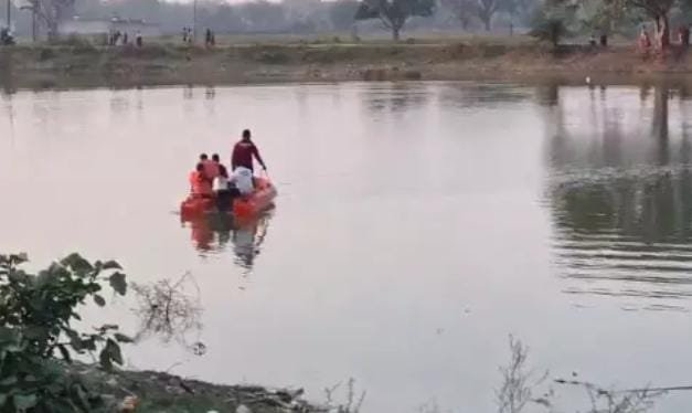 तालाब में डूबने से 2 बच्चों की मौत, 2 को SDRF ने बचाया