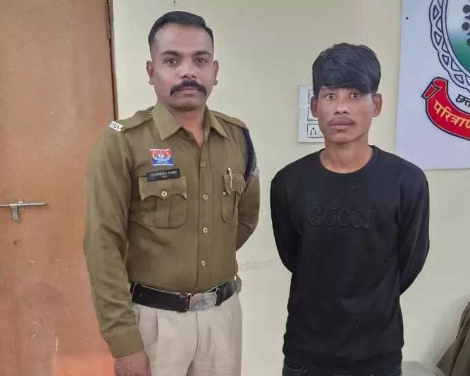 Raipur: श्मशान घाट के पास संदिग्ध युवक गिरफ्तार, धारदार चाकू बरामद