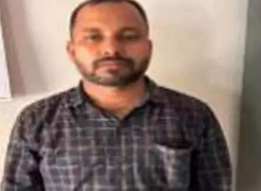 पासपोर्ट सत्यापन में रिश्वतखोरी का मामला, Ambikapur के सहायक पासपोर्ट अधिकारी को 3 वर्ष की सजा