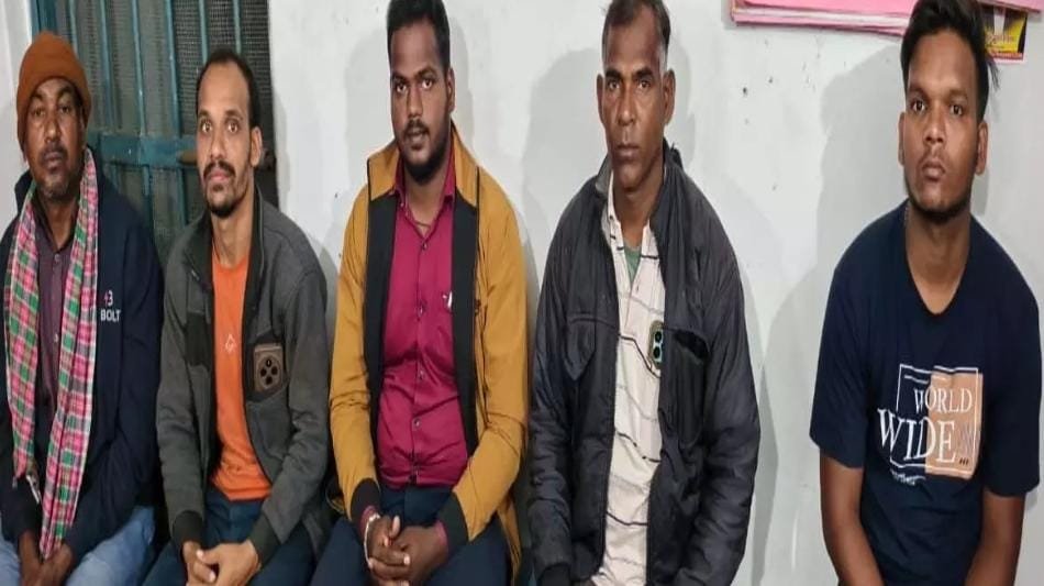Korba: वनकर्मियों पर जानलेवा हमले का मामला, पुलिस ने पांच आरोपियों को किया गिरफ्तार