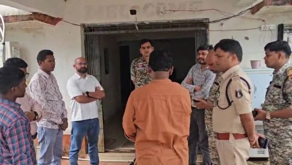 कोड़ेकुर्सी में तीन दिन तक चला अंतिम संस्कार विवाद खत्म, धर्मांतरित युवक का चारामा मसीही कब्रिस्तान में होगा दफन