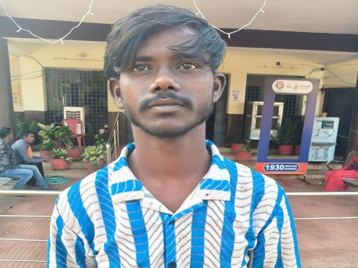 Bhilai में तलवार लहराकर राहगीरों को डरा रहा था युवक गिरफ्तार