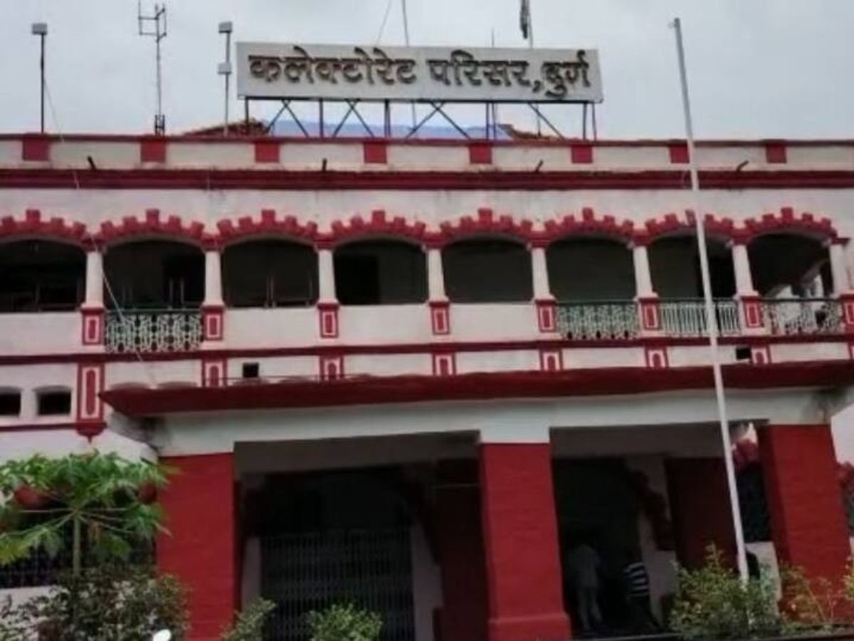 Durg में ठंड के कारण स्कूलों की टाइमिंग बदली, 15 जनवरी तक लागू रहेगा आदेश