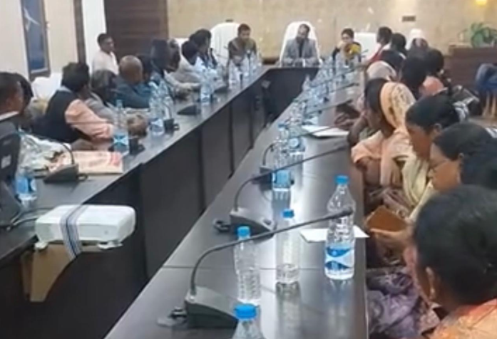 कांकेर कलेक्टर पर अमर्यादा का आरोप, सरपंच संघ में भारी आक्रोश