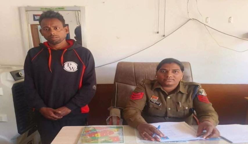 Bilaspur: नहाती हुई महिला से छेड़छाड़ की कोशिश, आरोपी गिरफ्तार