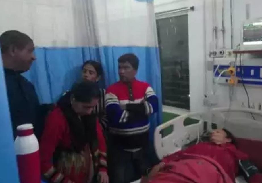 Bilaspur: SIR सर्वे के दबाव में महिला सुपरवाइजर बेहोश