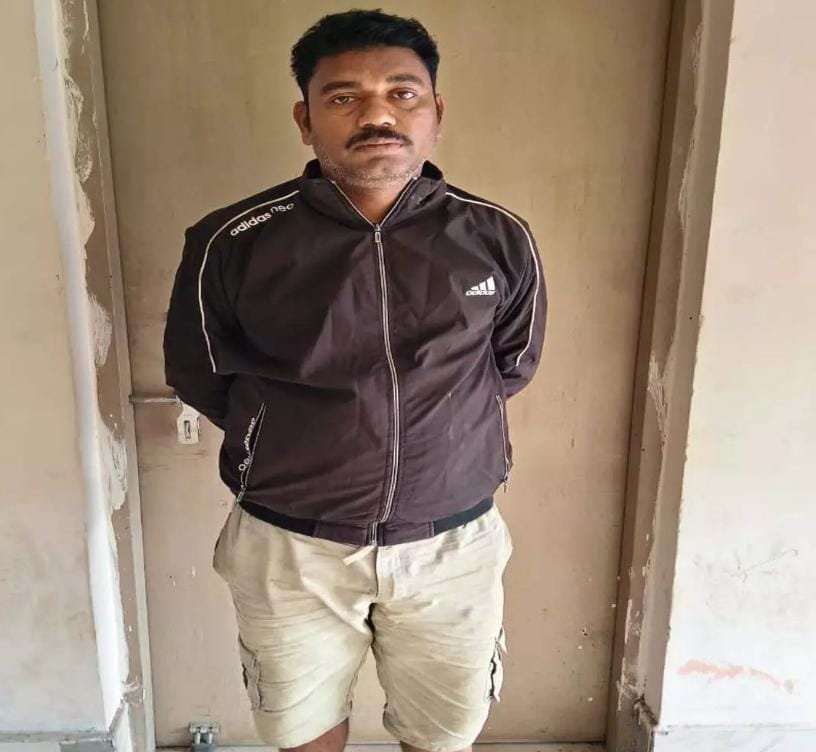 Bilaspur: पचपेड़ी पुलिस ने 15 लीटर महुआ शराब के साथ आरोपी को किया गिरफ्तार