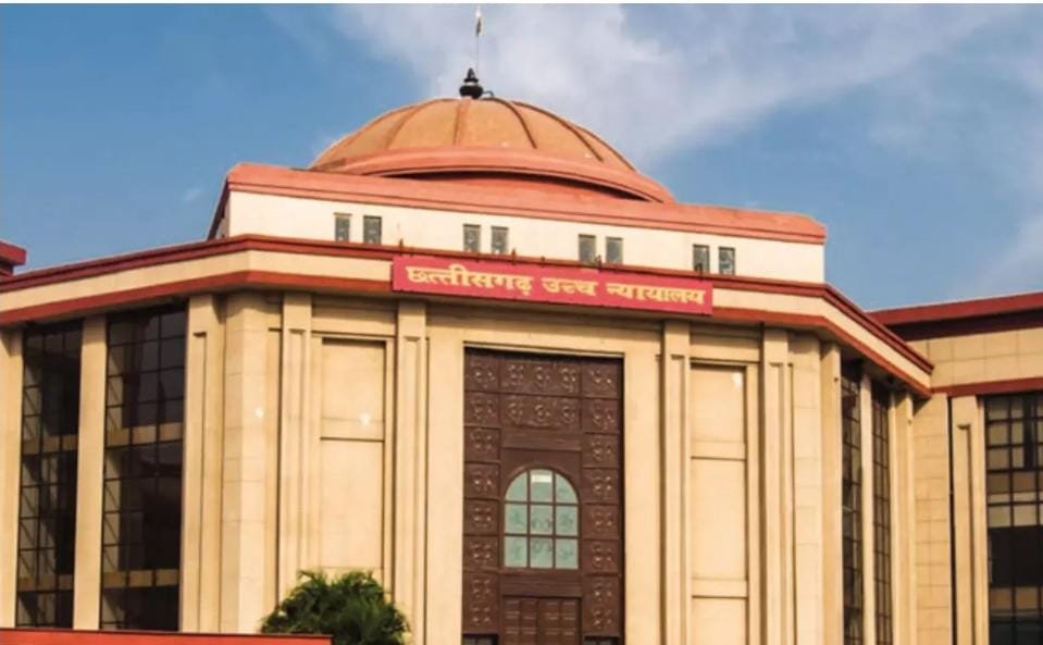 Bilaspur: बार-बार आत्महत्या की धमकी देना मानसिक क्रूरता—Chhattisgarh High Court ने तलाक आदेश को बरकरार रखा