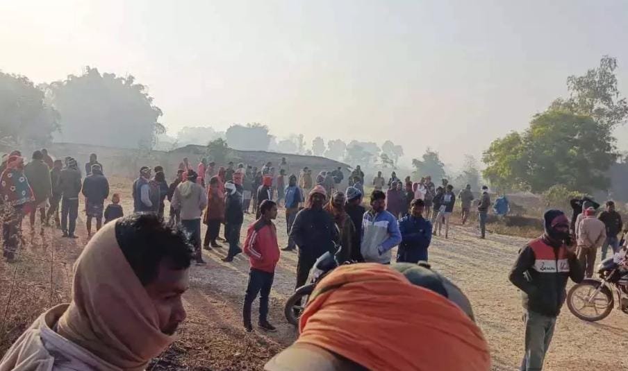 सूरजपुर में हाथियों का कहर जारी: सोते हुए परिवार पर हमला, 5 महीने के मासूम की मौत