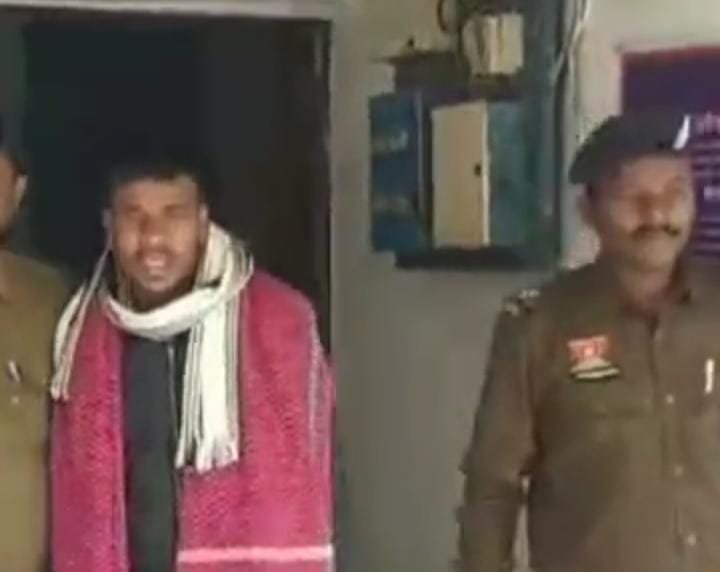 Jashpur में फर्जी CAF जवान गिरफ्तार, सरकारी नौकरी का झांसा देकर महिलाओं से 4 लाख की ठगी