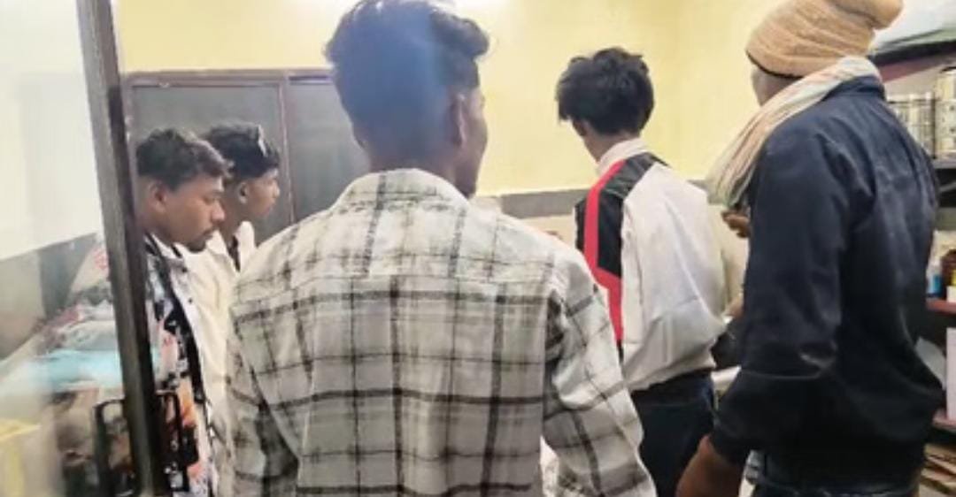 Balod में खूनी संघर्ष: मंडई मेले में चाकूबाजी से मचा हड़कंप