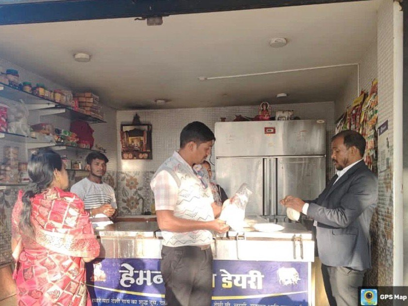 धमतरी में मिठाई दुकानों पर खाद्य विभाग की कार्रवाई