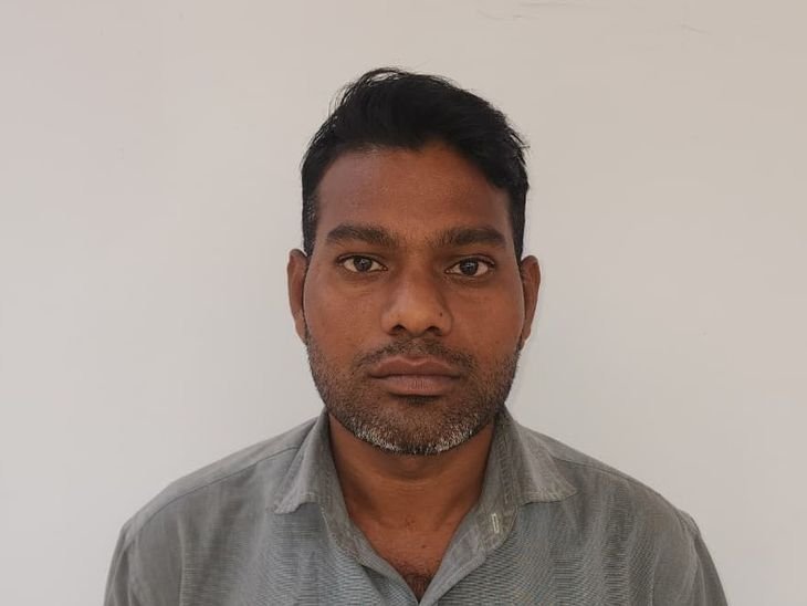 साइबर फ्रॉड का बड़ा खुलासा: फर्जी तरीके से डबल थंब लेकर 410 सिम कार्ड बेचने वाला युवक गिरफ्तार