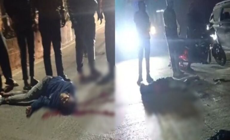 अंबिकापुर में दर्दनाक सड़क हादसा, खड़ी ट्रक में घुसी बाइक, दो युवकों की मौत