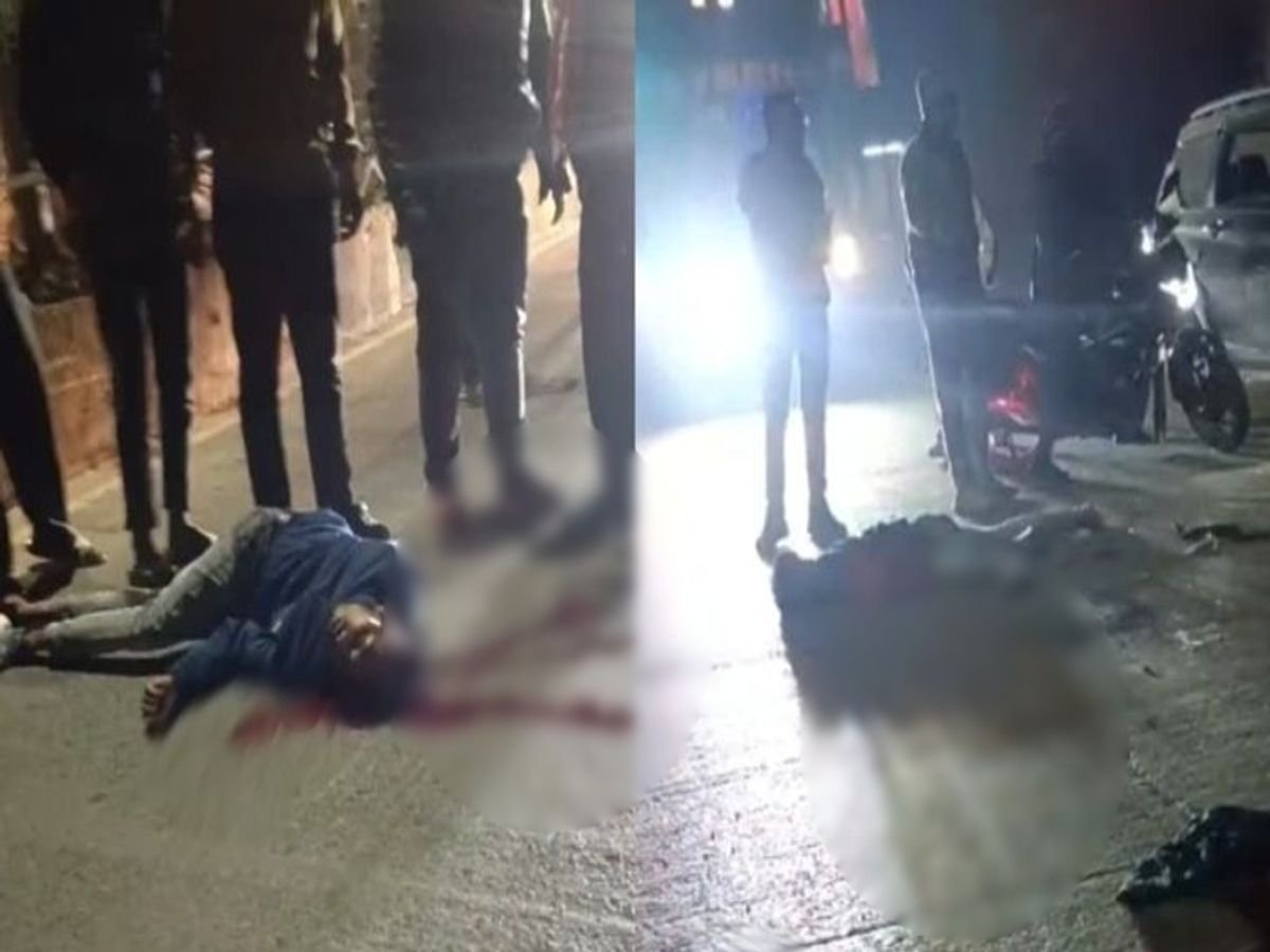 अंबिकापुर में दर्दनाक सड़क हादसा, खड़ी ट्रक में घुसी बाइक, दो युवकों की मौत