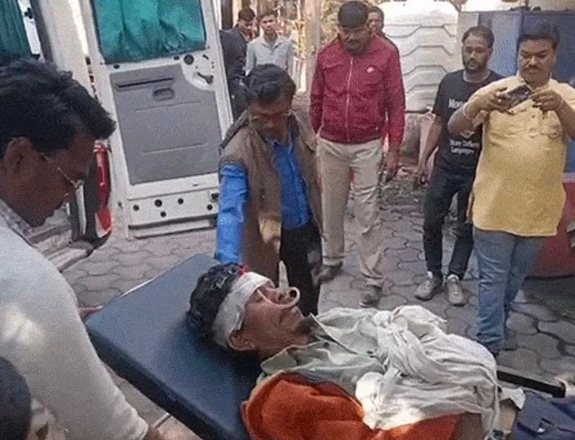 Korba : तहसील कार्यालय के सामने किसान ने पीया जहर, हालत गंभीर